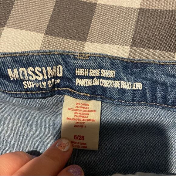 Mossimo Distressed High Rise Shorts with Lace 6/28 - Picture 5 of 6